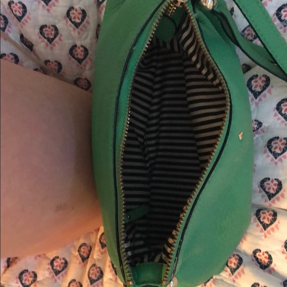Green Kate Spade cross body purse - Picture 4 of 4